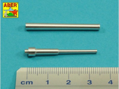 Main Armament for Soviet Heavy Tank SMK  1x76,2mm L-11,  1x45mm M1932, 