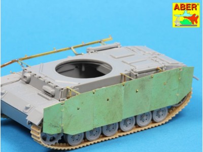 Side skirts for PzKpfw III 