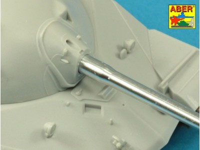 130 mm C-70 gun barrel for Soviet tank JS-7 