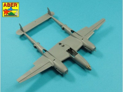 Armament for U.S. fighter Lockheed P-38 F/G Lighting: 1 x 20mm & 4x 12,7mm gun barrels 