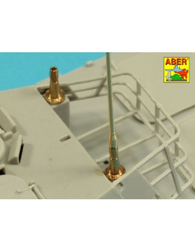 Set of 2 NATO antennas with mount bases 