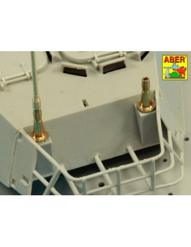 Set of 2 NATO antennas with mount bases 