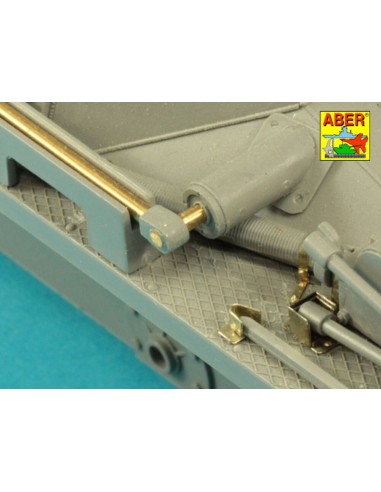 Pz.Kpfw. I, Ausf.A/B (Sd.Kfz. 101) Tool & Equipment holders 