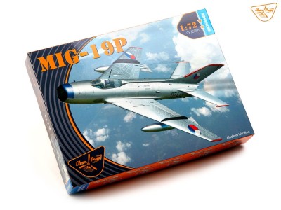 MiG-19P 