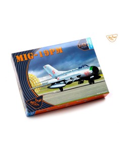 MiG-19PM 
