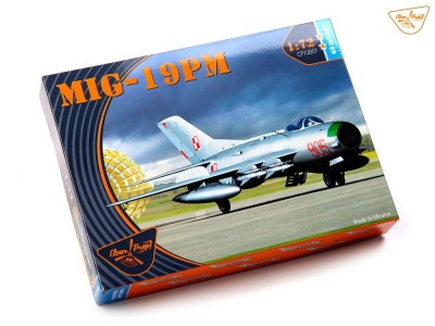 MiG-19PM 