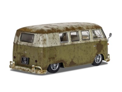 Volkswagen Type 2 Camper 'RAT-Look Splitty'. 