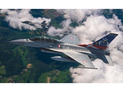 F-16B DENMARK 