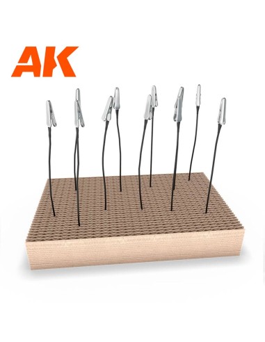 BASE FOR METAL PAINTING CLIPS 