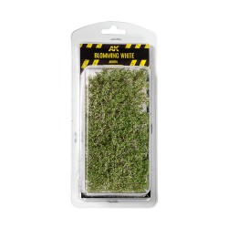BLOMMING WHITE SHRUBBERIES  2
