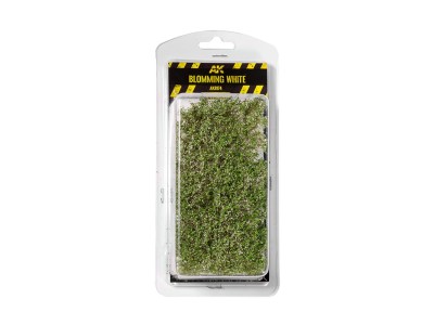 BLOMMING WHITE SHRUBBERIES 