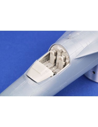F-111A Cockpit for Italeri 