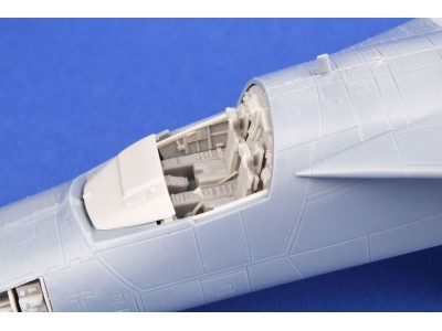 F-111A Cockpit for Italeri 