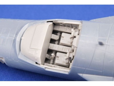 F-111A Cockpit for Italeri 