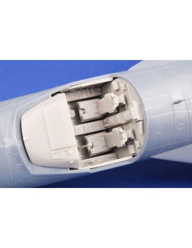 F-111A Cockpit for Italeri 