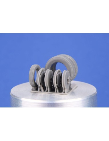 SMB-2 Super Mystère Wheels for Special Hobby and Azur/Frrom 