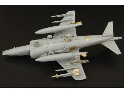 AV-8B Harrier II plus 