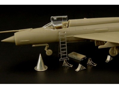 MIG-21 maintenance accessories (Eduard-Atack) 