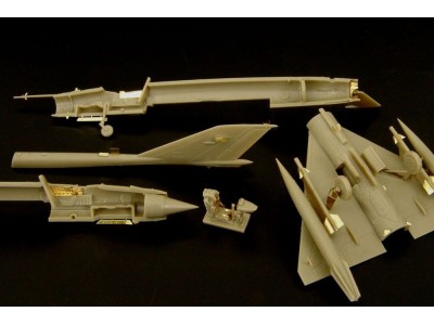 Mig-21 MF-MFN (Eduard 4425-7106) 