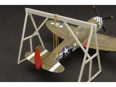 U S  Airfield crane 