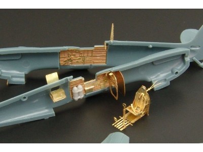 Spitfire Mk IX (Eduard) 