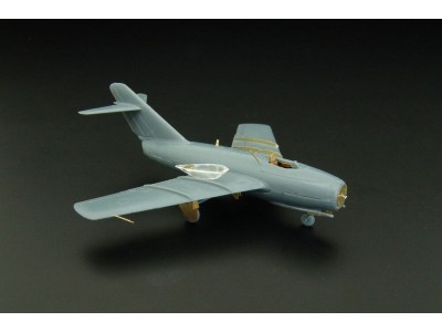 Mig-15 Bis 2pcs (Eduard) 