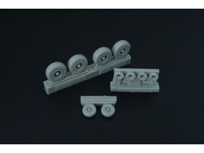 C-130 Hercules wheels 
