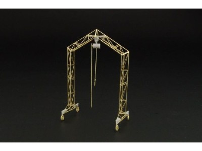 German airfield portal crane 