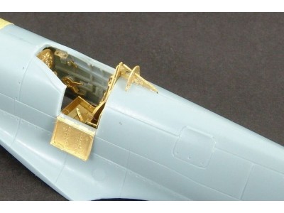 Spitfire LF Mk XVI (Sword72052) 