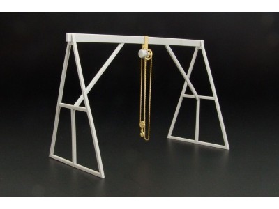 U S airfield crane 