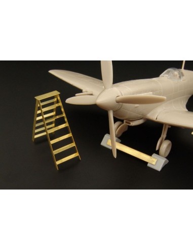 British wheel chock  - ladder 