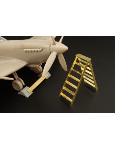 British wheel chock  - ladder 