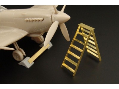British wheel chock  - ladder 
