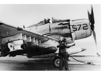 Toilet bomb for Skyraider 
