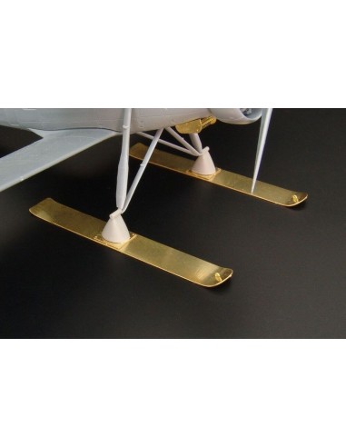 Š-328 Ski (Special Hobby kit) 