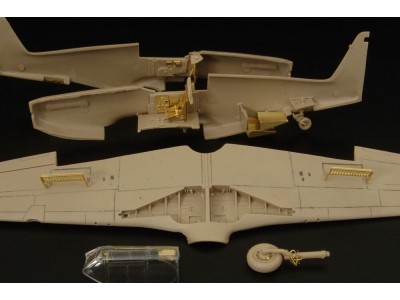 A-36 Apache (Brengun kit) 