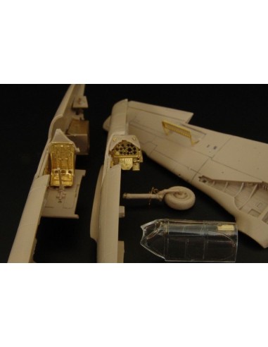 A-36 Apache (Brengun kit) 