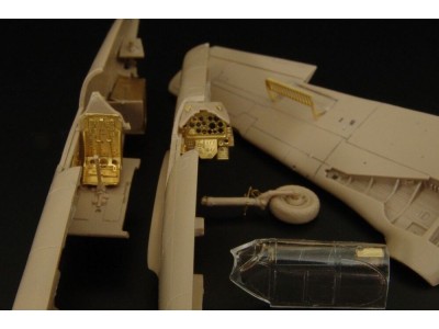 A-36 Apache (Brengun kit) 