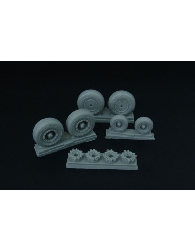 C-130 wheel set (with disc brakes) (Italeri) 