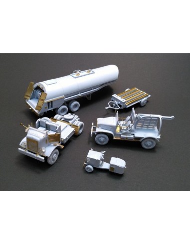 USAF bomber re-supply  set (Airfix) 
