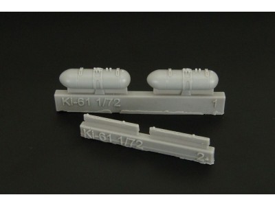 Ki-61 Id Hien Wing Racks & Drop Tanks 