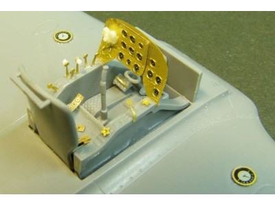 Yak 3 interior (Eduard kit) 