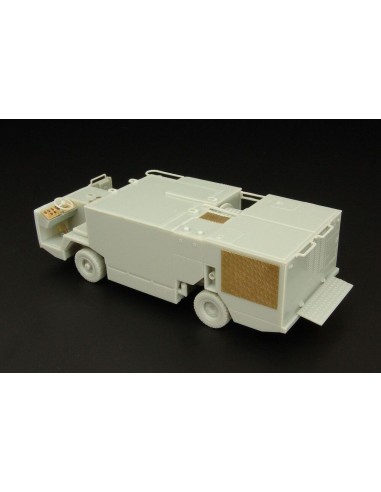 P25 USN carrier deck  fire engine 
