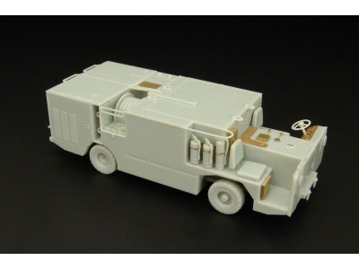 P25 USN carrier deck  fire engine 