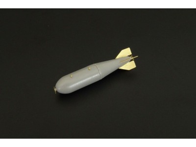 US bomb 250-lb AN-M57A1 (8 pcs) 