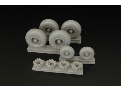 C-130 Wheels 