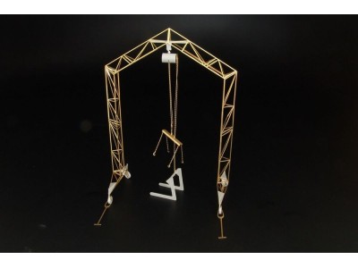 German airfield portal crane 