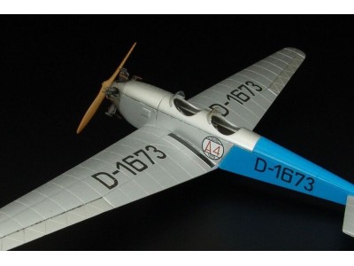 Messerschmitt B f W  M-23 b 