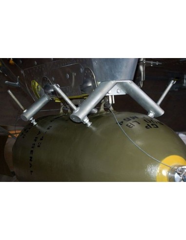 US-Bomb racks 