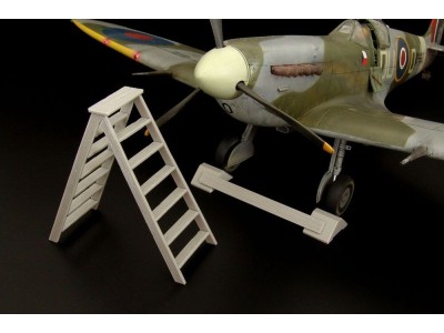 British wheel chock  - ladder 
